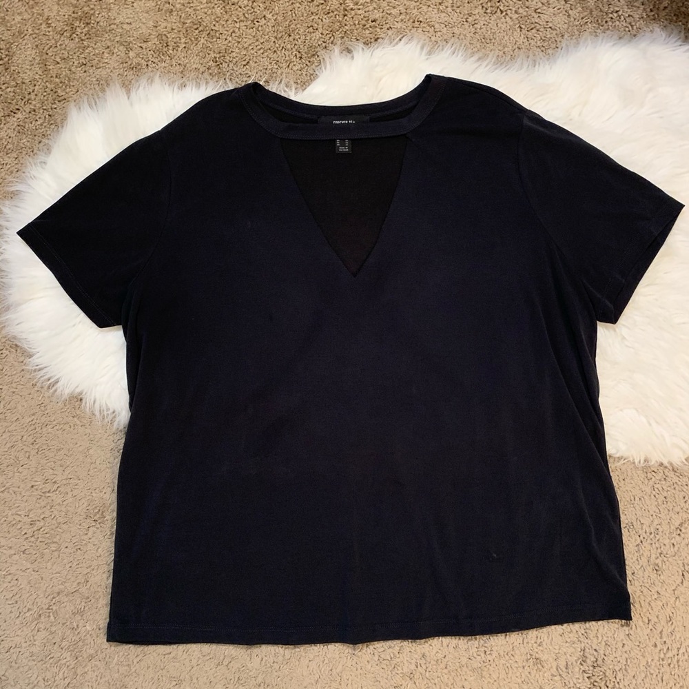 💙 Cute dark gray V cut Tee
